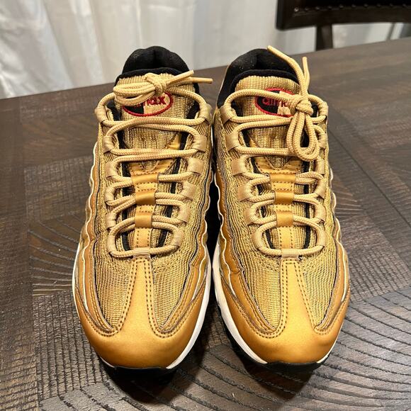Nike Air Max 95 Metallic Gold women 7 - Picture 11 of 11